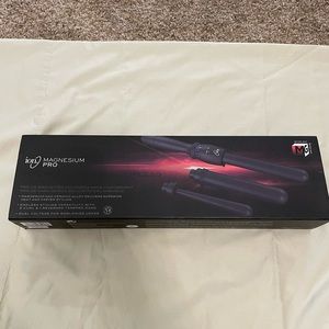 ion Magnesium Pro Interchangeable Clipless Curl Wand Trio